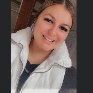 Meet your Posher, Kyla